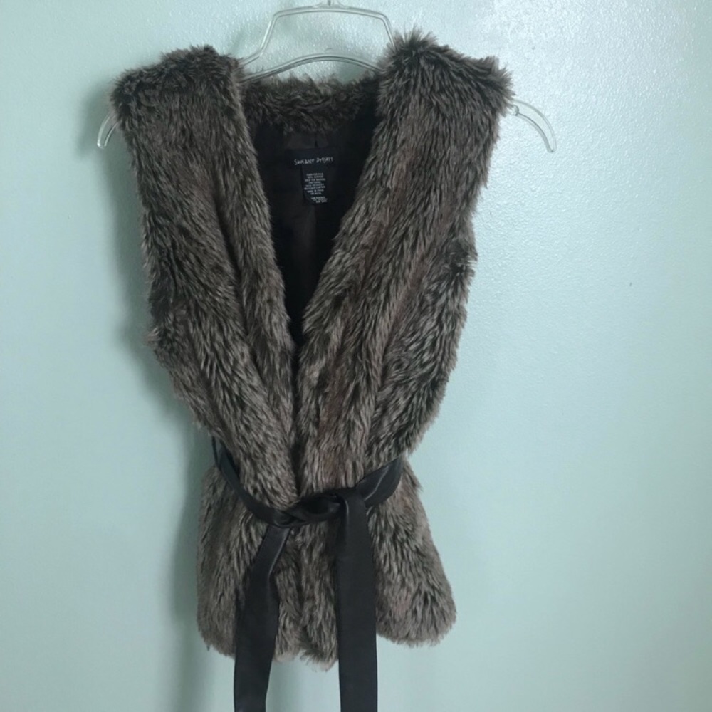 NEW faux fur vest